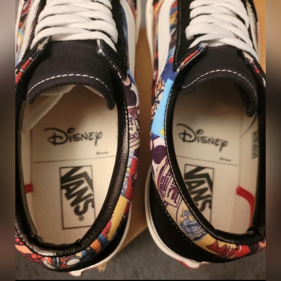 Vans Japan Exclusive Mickey Mouse Old Skool - Picture 4 of 9